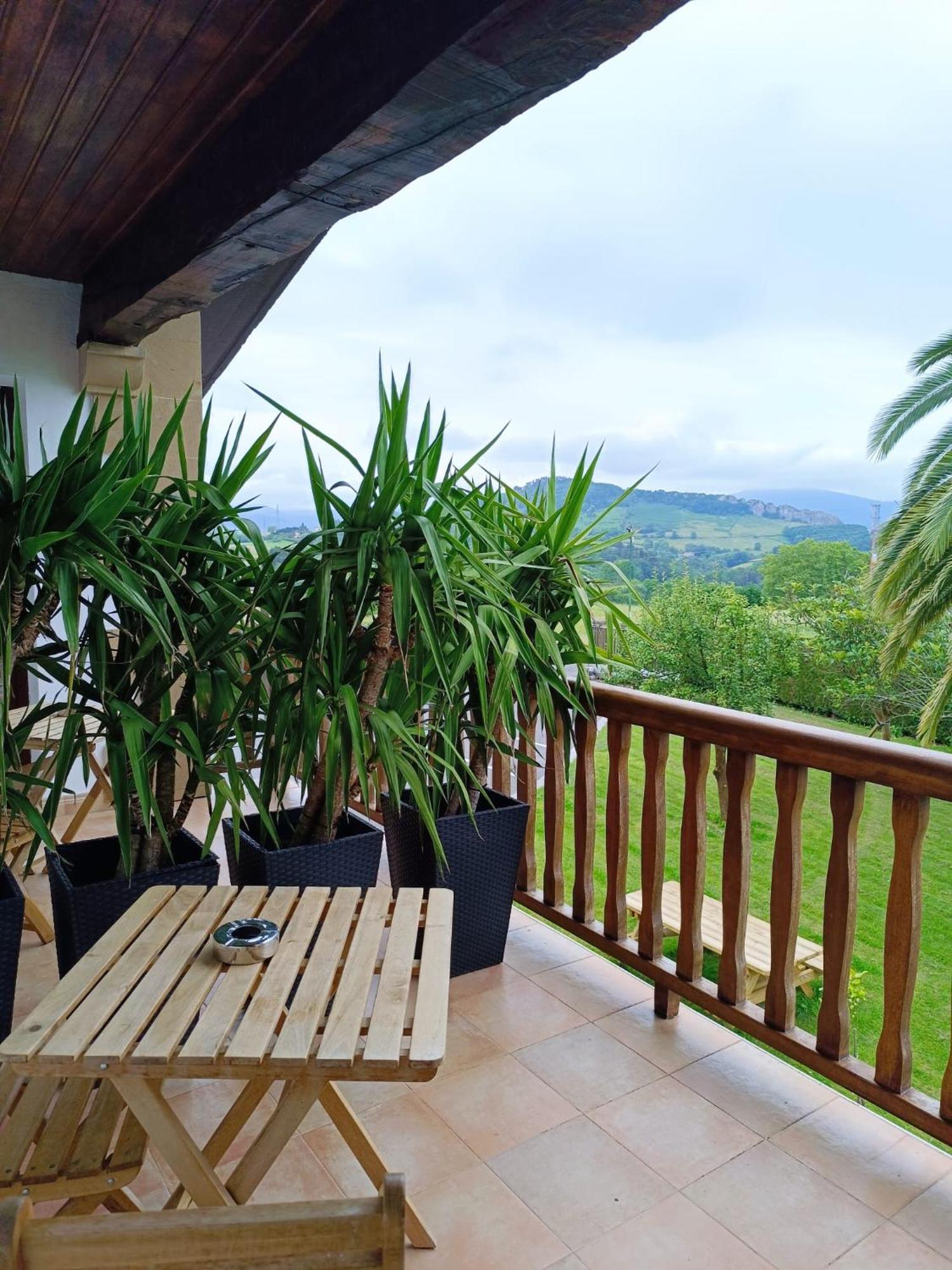 Casa Rural La Palmera - Landetxea Lasarte Oria Екстериор снимка